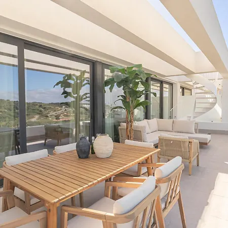 Deluxe Azahar Sea Views 1-2