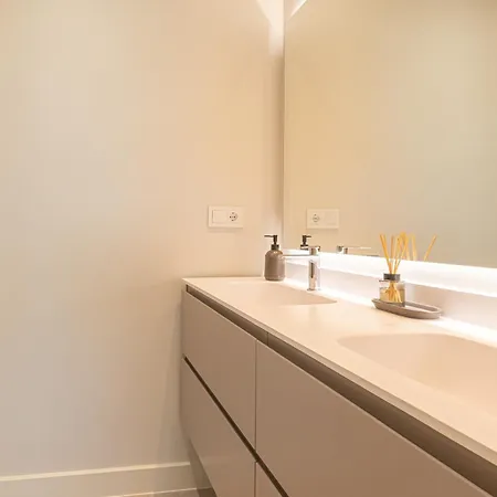 Deluxe Azahar Sea Views 1-2 Apartment