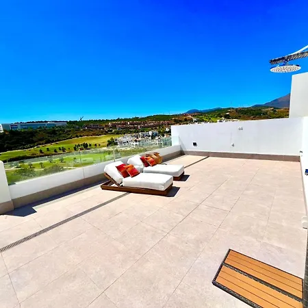 Deluxe Azahar Sea Views 1-2 *