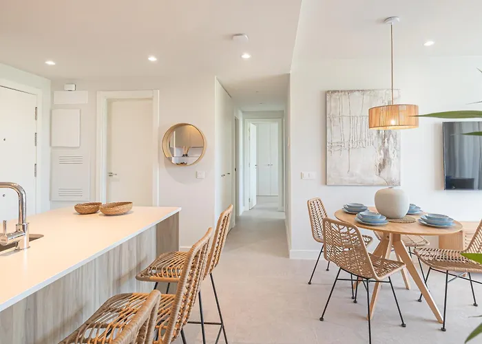 Deluxe Azahar Sea Views 1-2 * 에스테포나