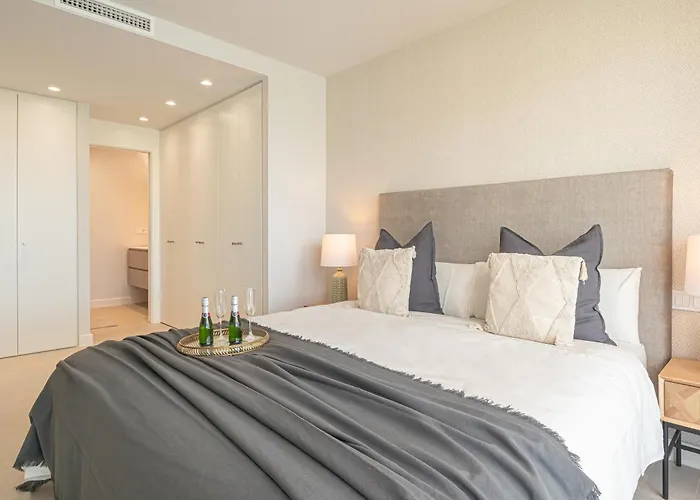 아파트 Deluxe Azahar Sea Views 1-2