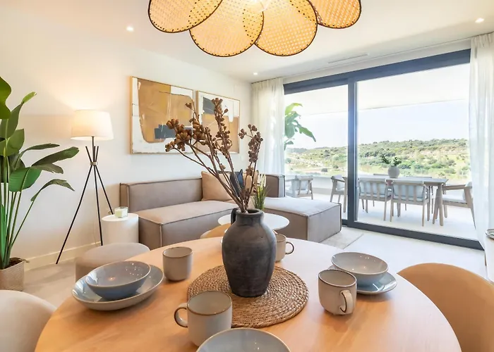 Deluxe Azahar Sea Views 1-2 *