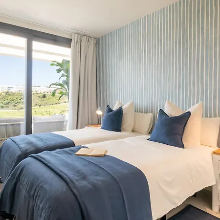 Deluxe Azahar Sea Views 1-2 * Estepona