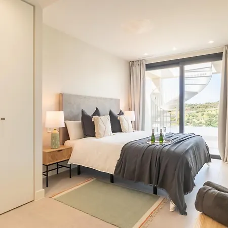 Deluxe Azahar Sea Views 1-2