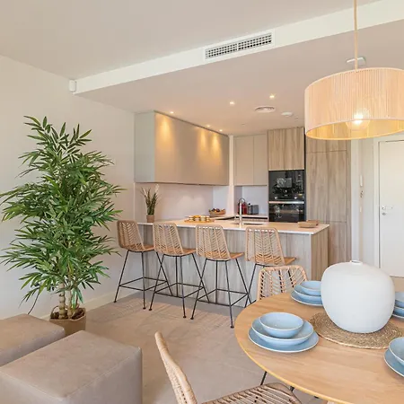 Apartman Deluxe Azahar Sea Views 1-2