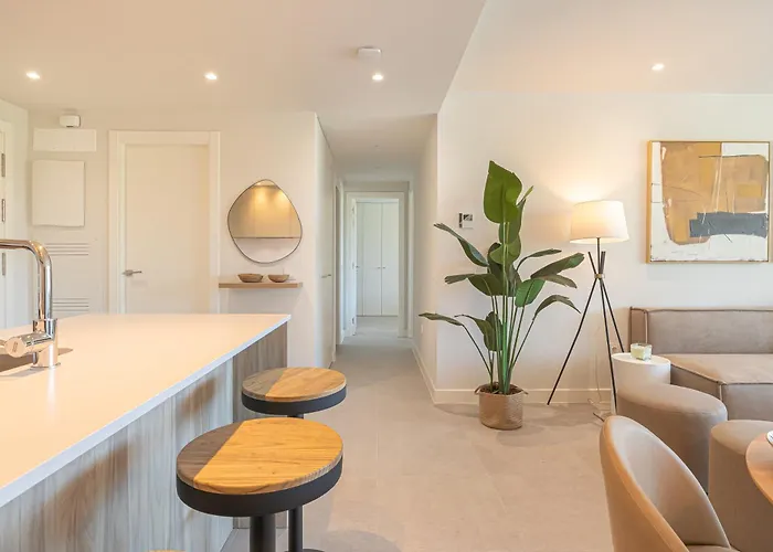 Deluxe Azahar Sea Views 1-2