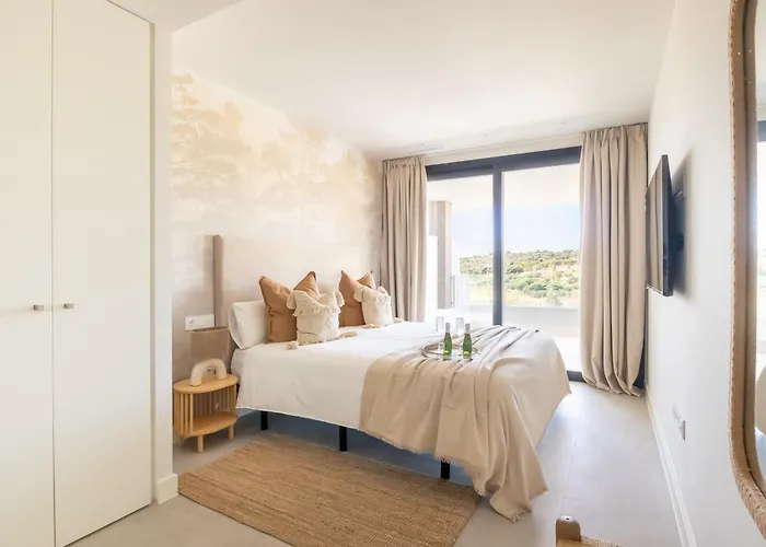 Deluxe Azahar Sea Views 1-2 エステポナ