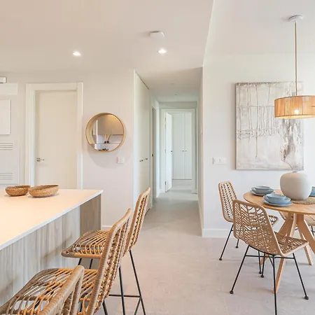 Deluxe Azahar Sea Views 1-2 * 埃斯特波纳