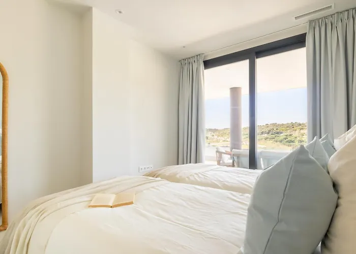 Deluxe Azahar Sea Views 1-2 * 埃斯特波纳