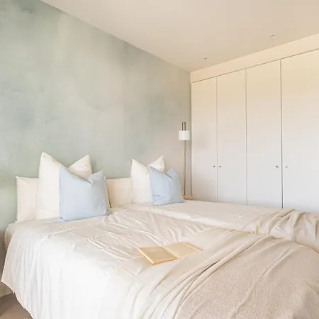 Apartamento Deluxe Azahar Sea Views 1-2 *