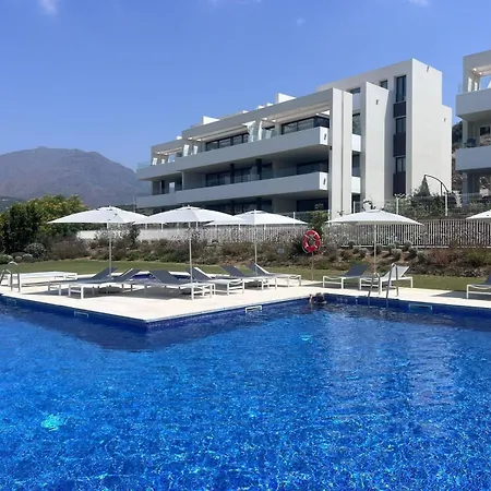 Apartamento Deluxe Azahar Sea Views 1-2 Estepona